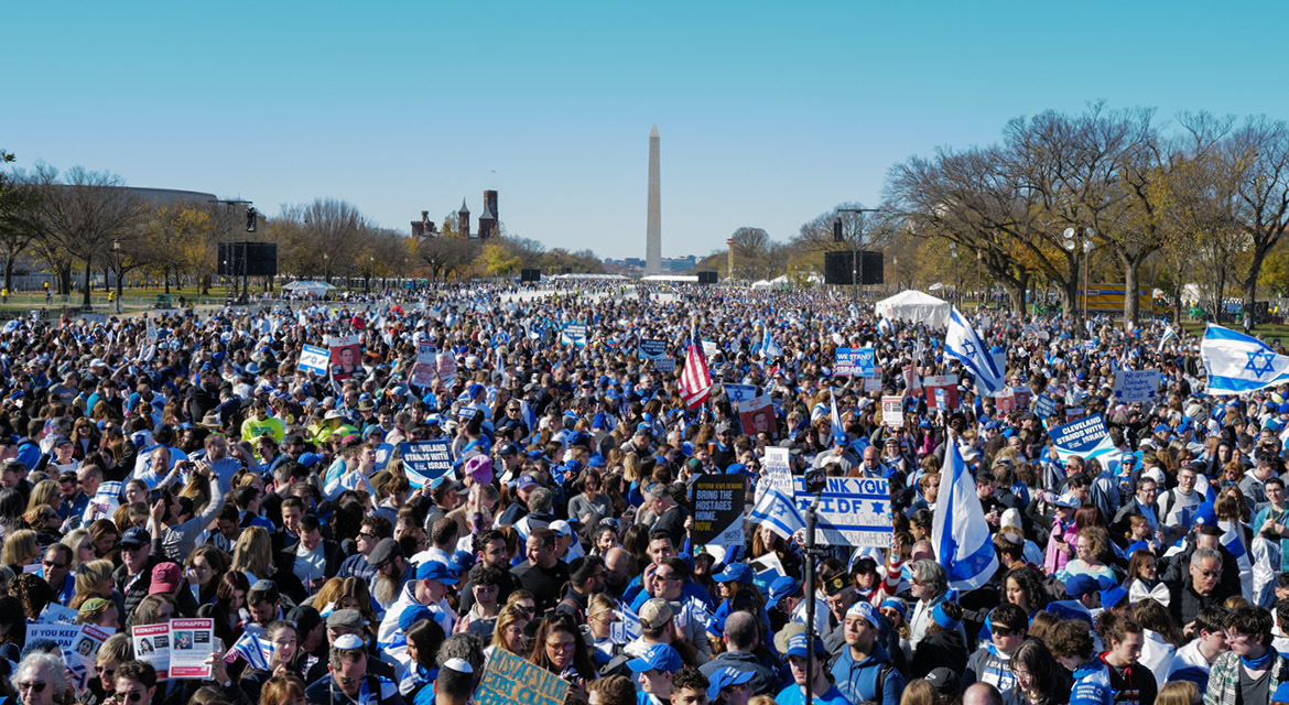 UJA Federation of New York >> <center>
<p><em>A historic 290,000+ marchers gathered on the National Mall.</em></p>
<p class="MsoNormal"><span style="font-size: 10.5pt; font-family: 'Segoe UI',sans-serif;">(Courtesy Jewish Federations of North America/Chris Williams)</span></p>
</center>